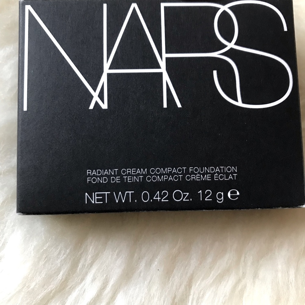 NARS | NEW | Radiant cream compact foundation - Picture 2 of 8
